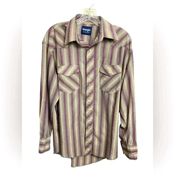 Vintage Wrangler long sleeved,lightweight,button-down shirt pearlescent buttons - Picture 1 of 7